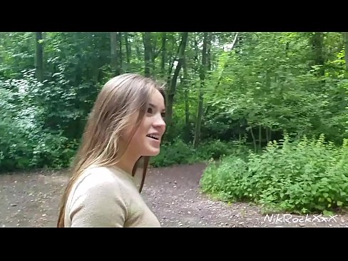 ❤️ Би Эвелина руу олон нийтийн газар овоолохыг санал болгосон! Тэр тийм гэж хэлсэн. Дараа нь би түүний өгзөг, аманд нь булцууг нь илбэв. Дараа нь тэр өөрөө уурлав. ❤️ Шууд гэдсээр порно манайд