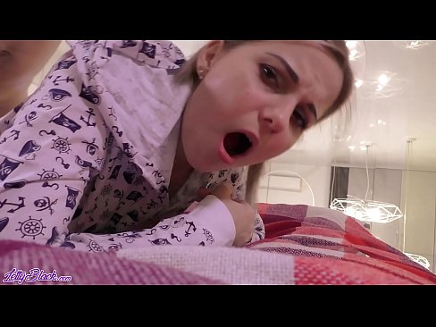 ❤️ Тачаангуй ээж залгих болон pregistyle секс - булэг ойр хүртэл ❤️ Шууд гэдсээр порно манайд